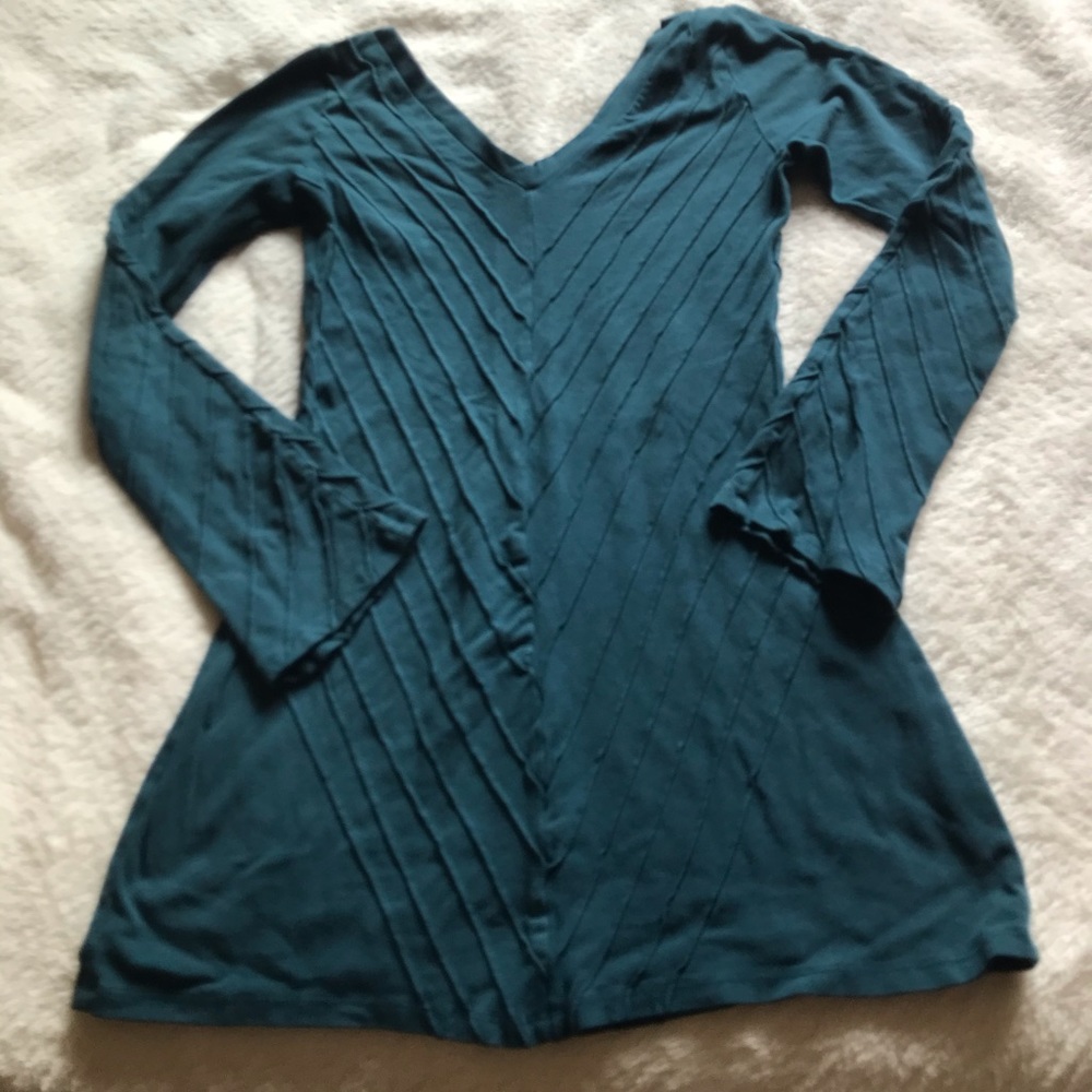 Mahadevi teal arrow tunic top fits M
